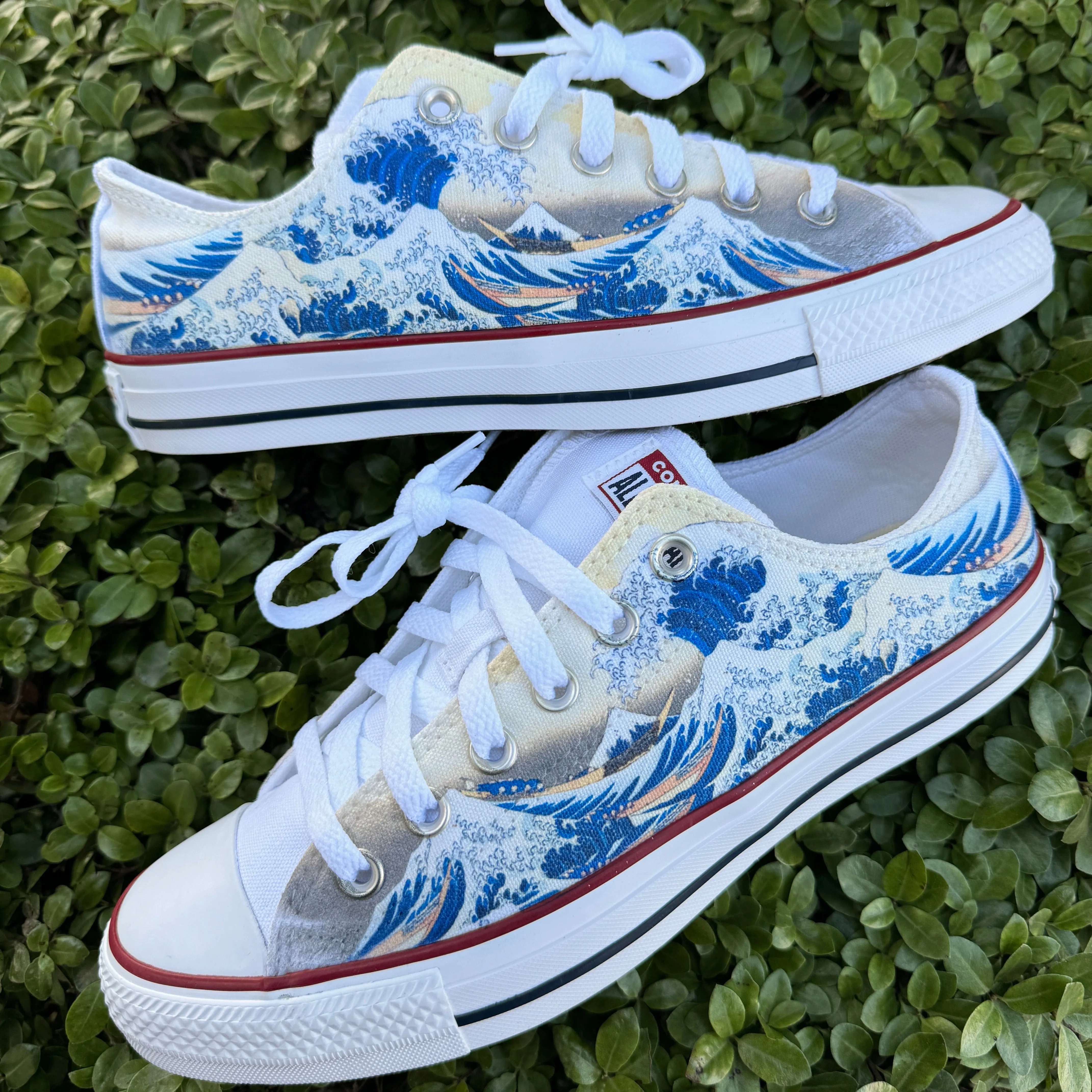 The Great Wave Converse Low Top Chuck Taylor Shoes